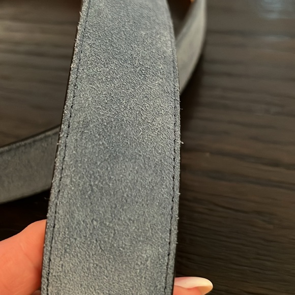 Men's Salvatore Ferragamo Blue Buc Suede Belt - Picture 5 of 6